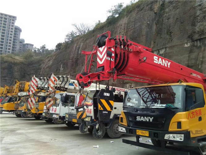 梨树县吊车出租按什么计费？台班费、单次费、里程费怎么算？