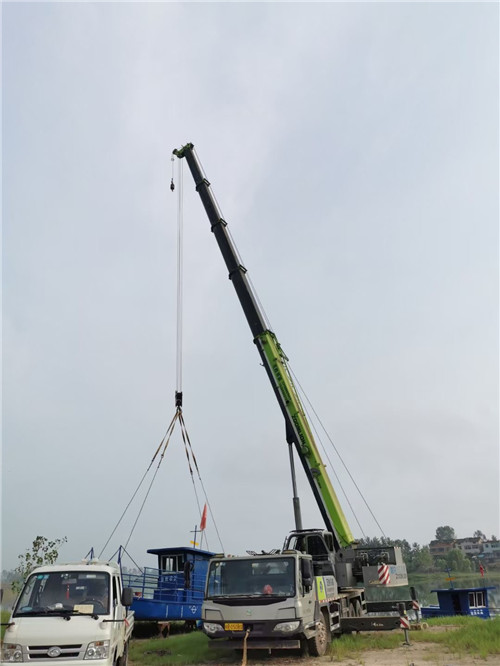 梨树县桥梁建设吊装案例